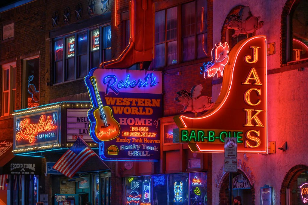 Bars in Nashville