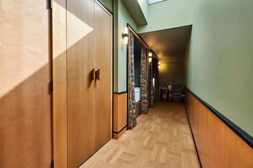 hotel image 16