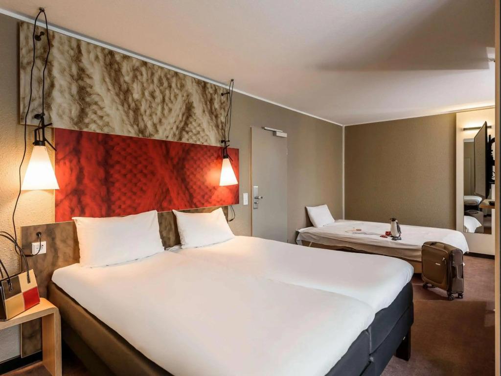 hotel image 9