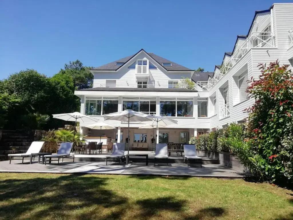 hotel image 11