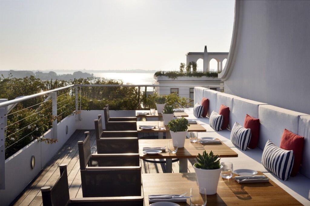 hotel image 28