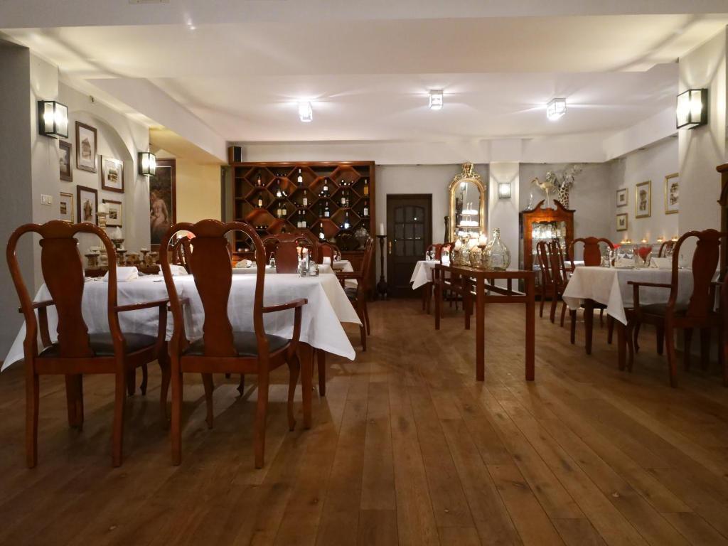 hotel image 12
