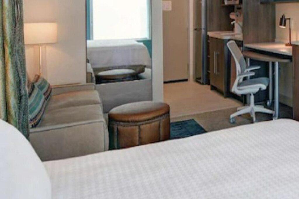 hotel image 8