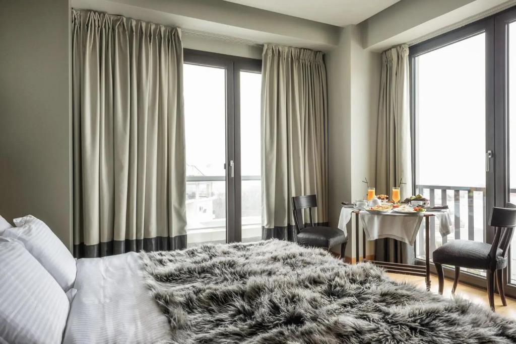 hotel image 9