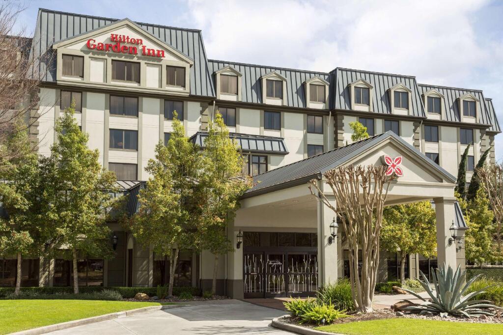 hotel image 9