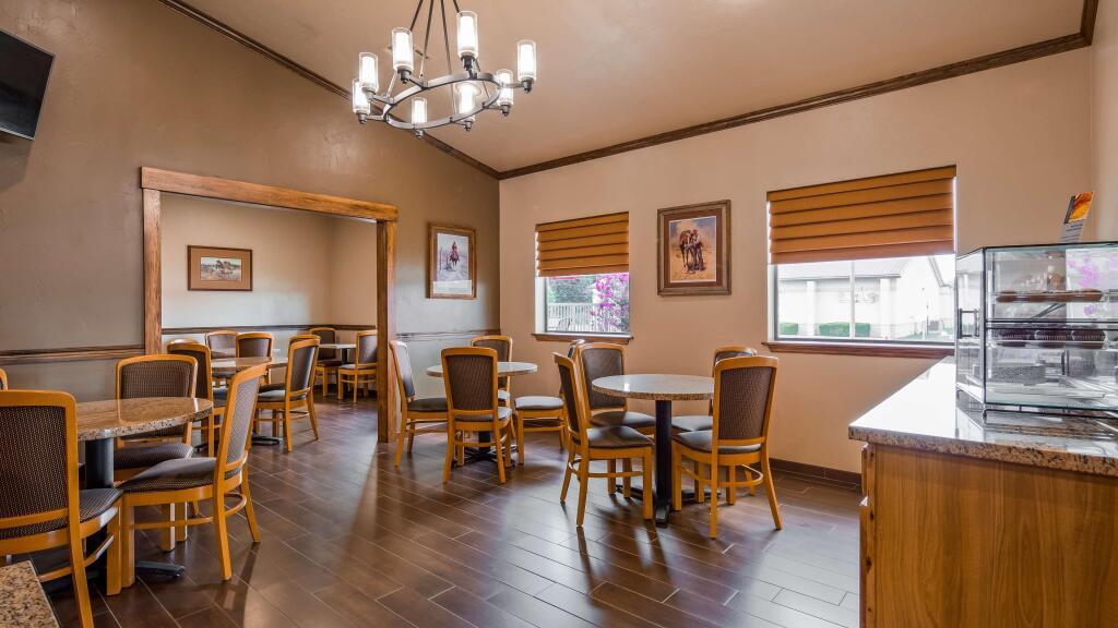 hotel image 12