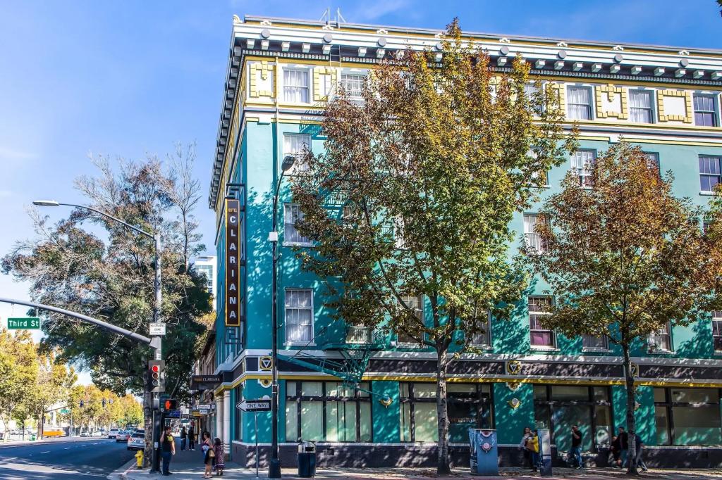 hotel image 12