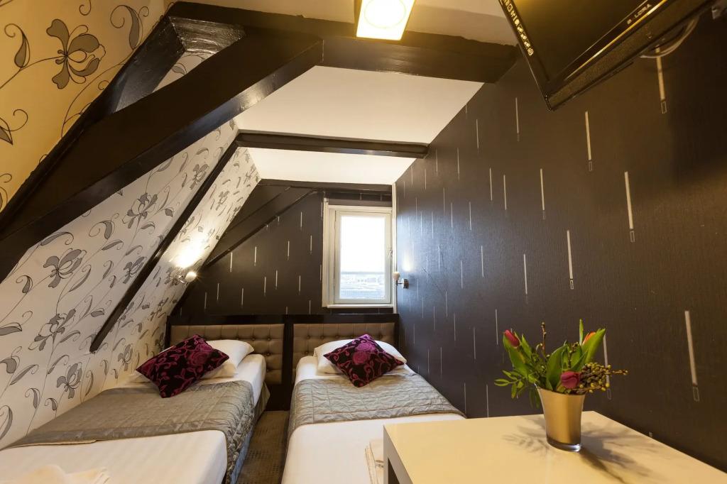 hotel image 35