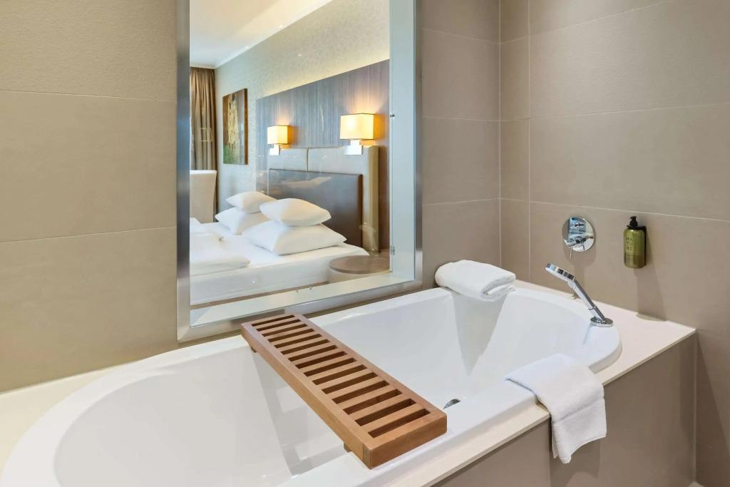 hotel image 12