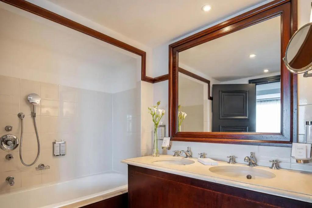 hotel image 36