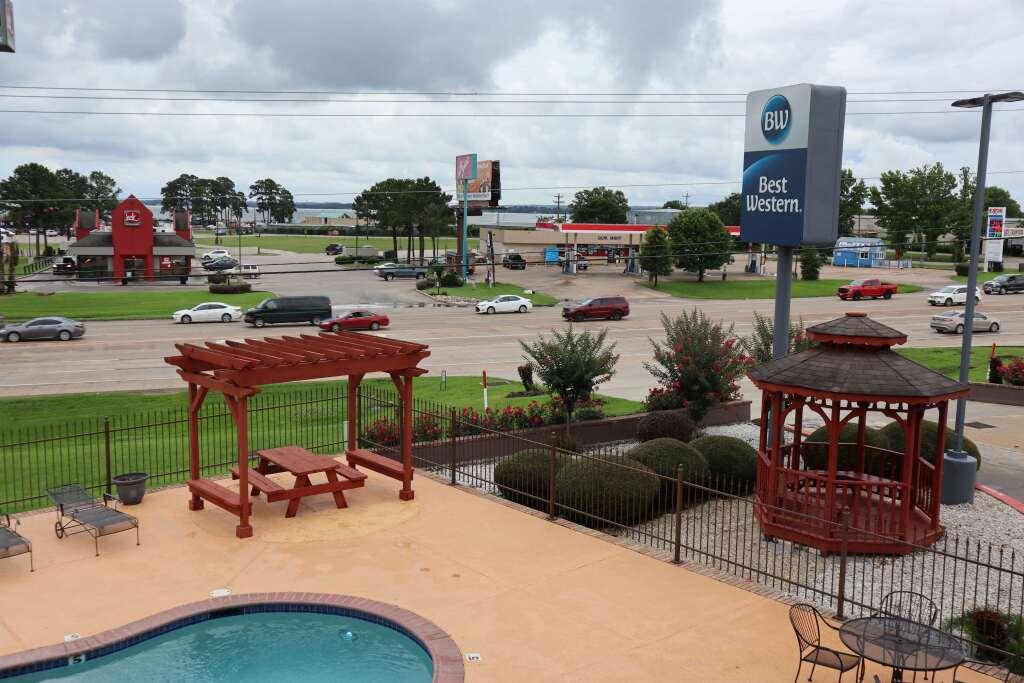 hotel image 10