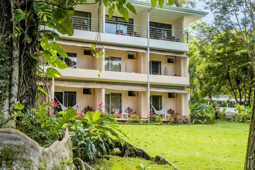 hotel image 13