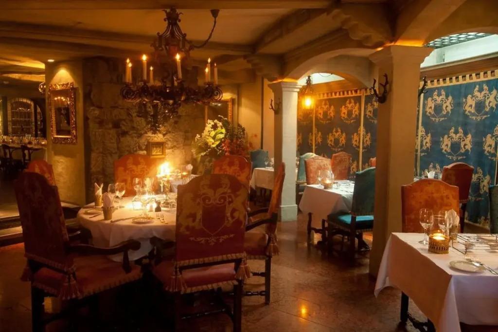 hotel image 10