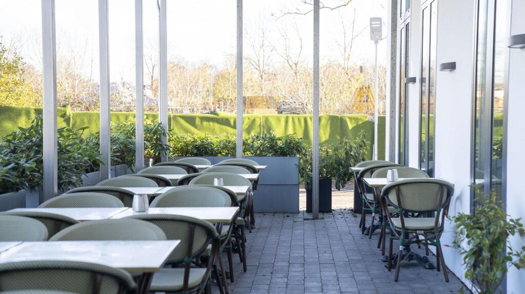 hotel image 9