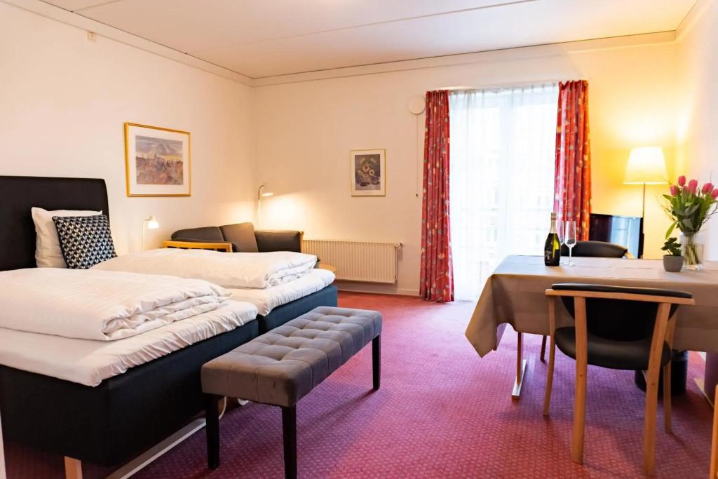 hotel image 9
