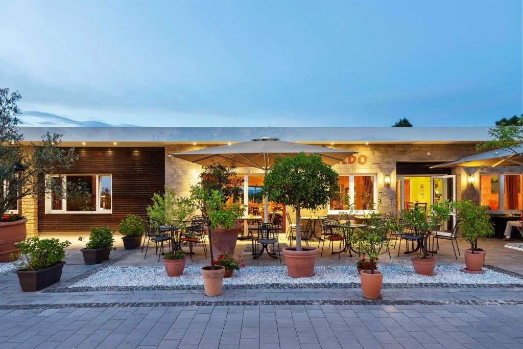 hotel image 35