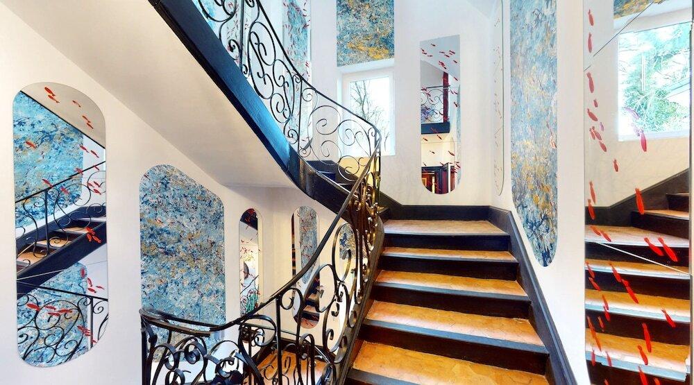 hotel image 9