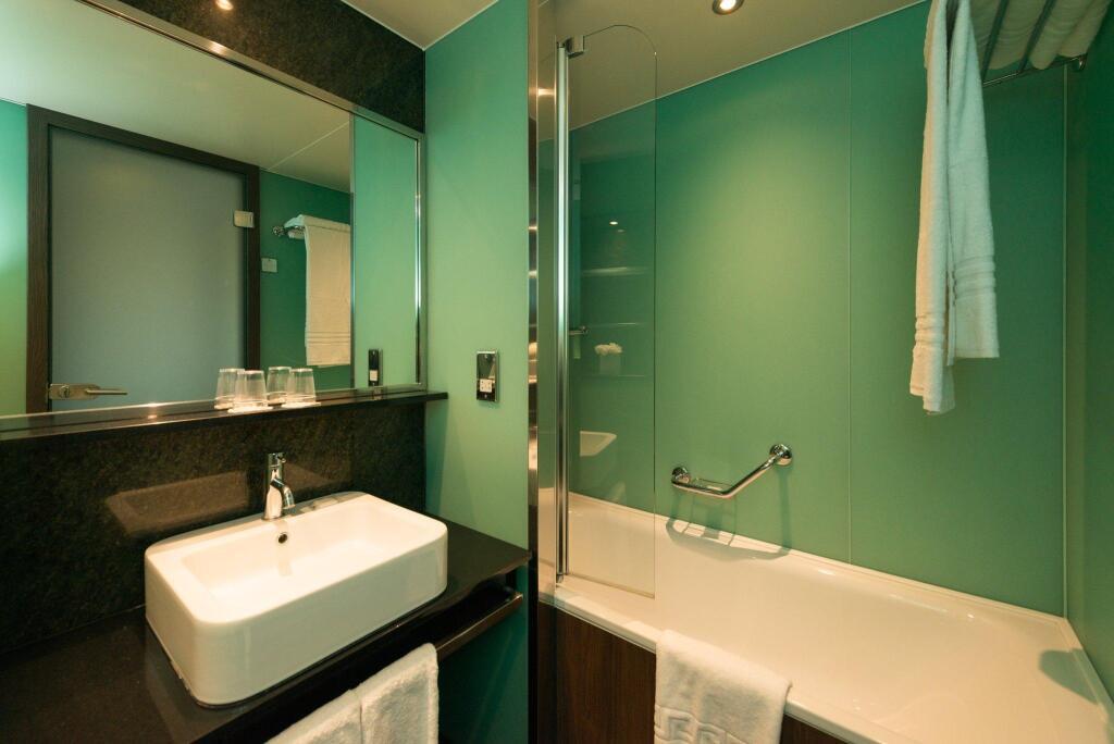 hotel image 16