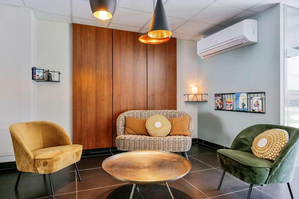 hotel image 12
