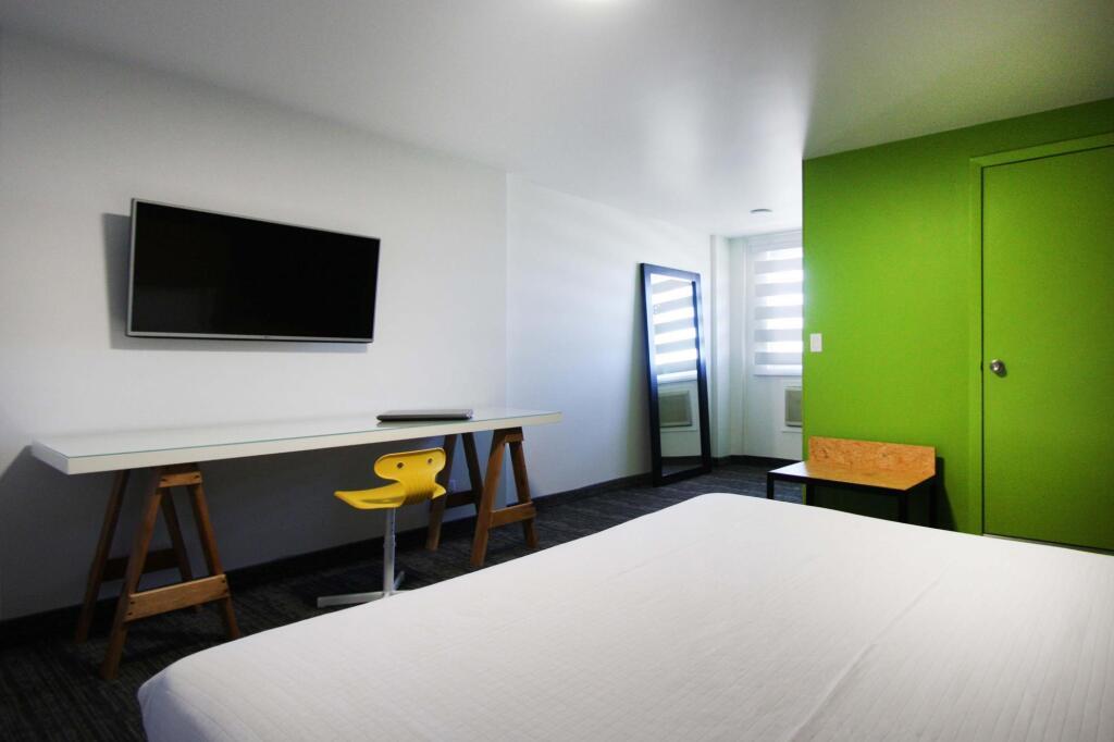 hotel image 11