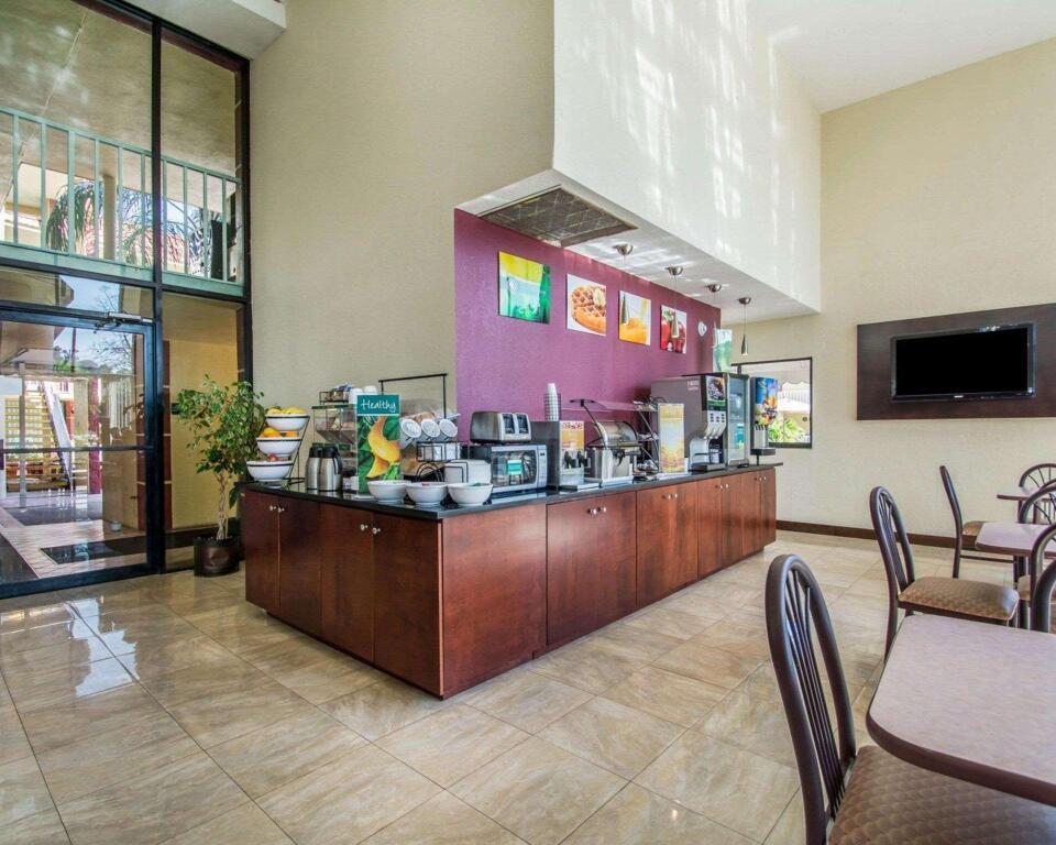 hotel image 16