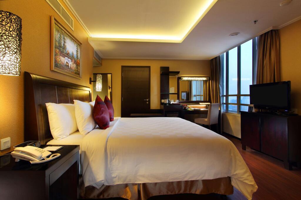 hotel image 32