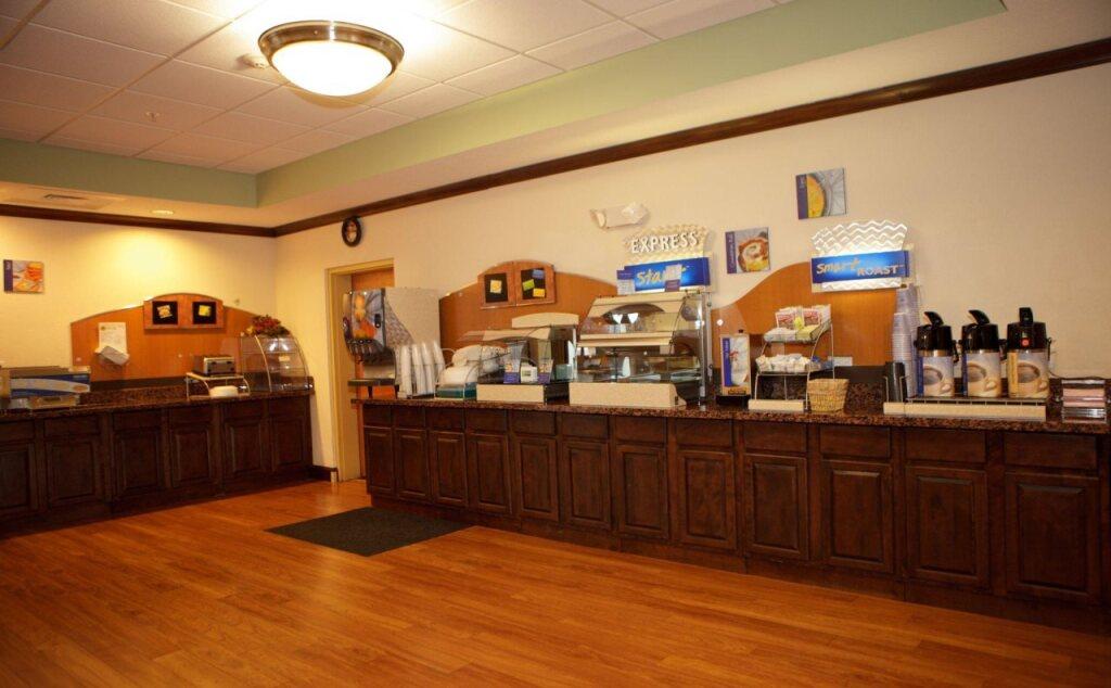 hotel image 8