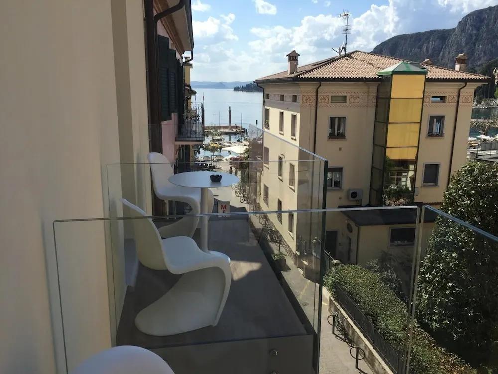 hotel image 9