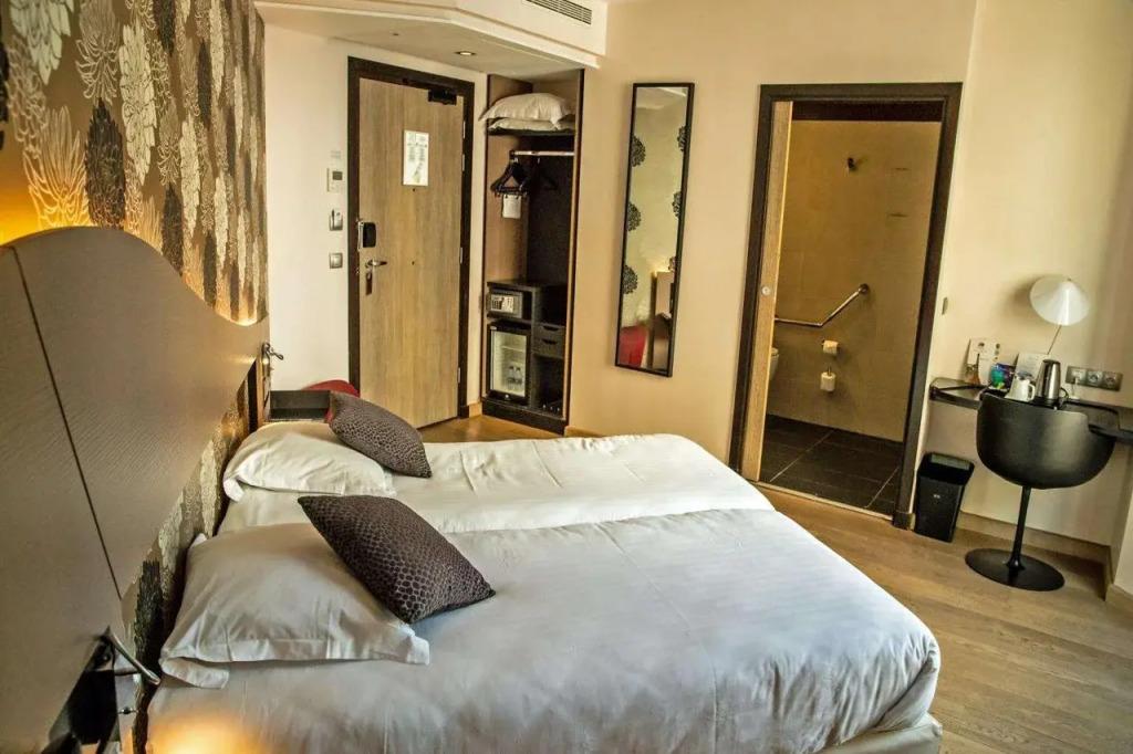 hotel image 24