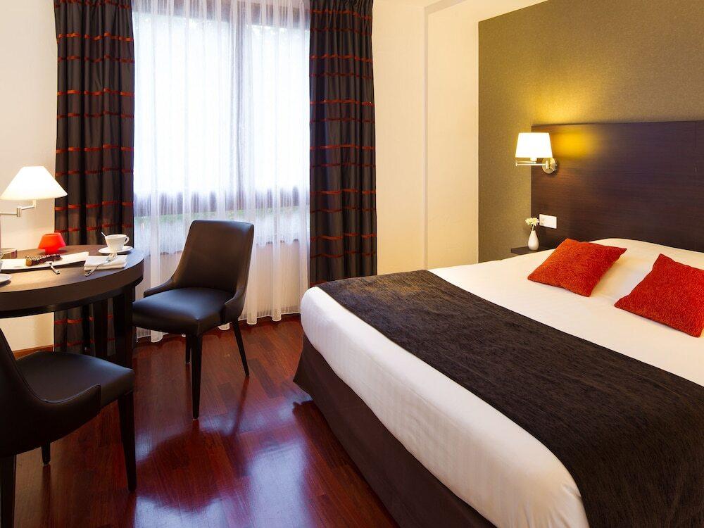 hotel image 16
