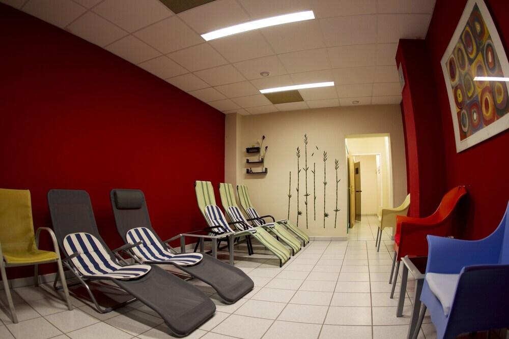 hotel image 13