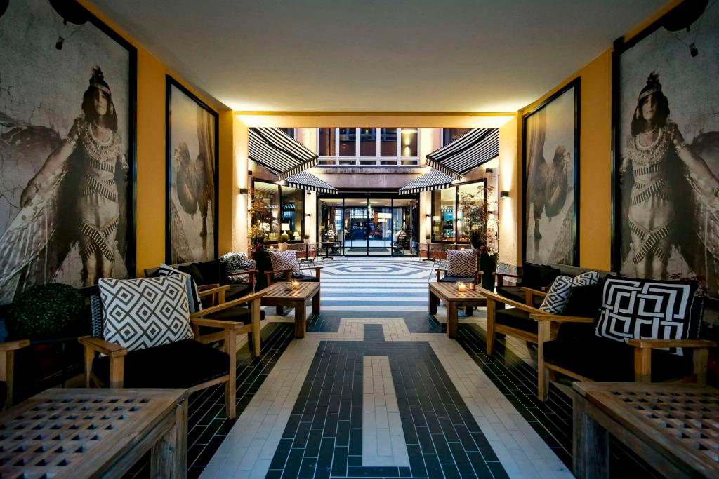 hotel image 10