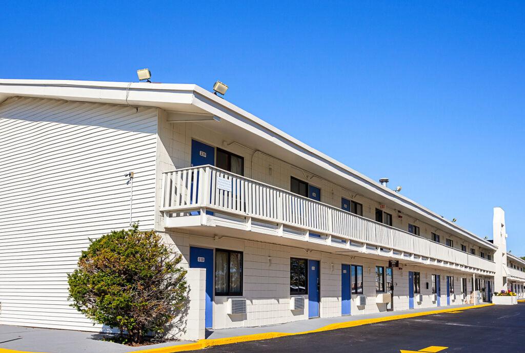 hotel image 12