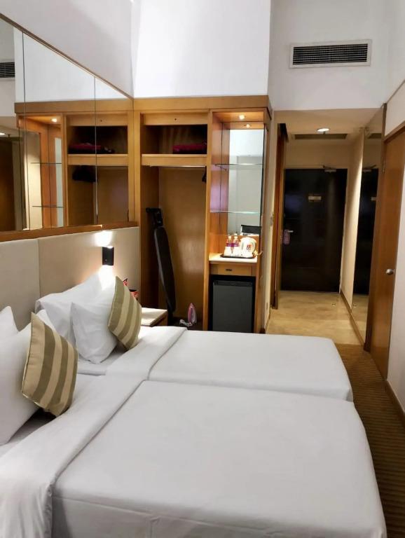 hotel image 10