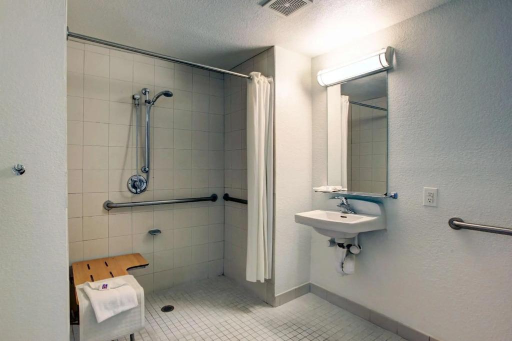 hotel image 9