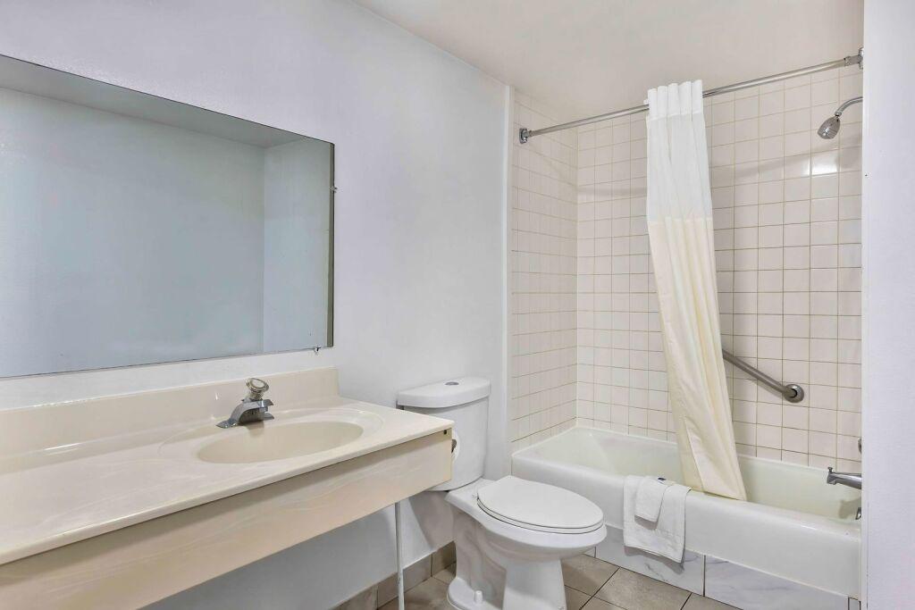 hotel image 9