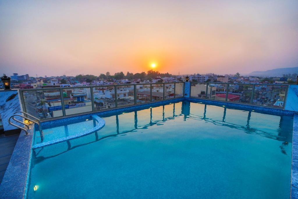 hotel image 13