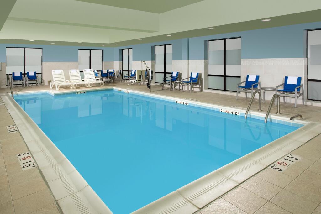 hotel image 16