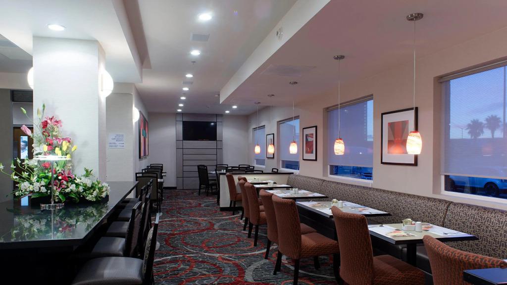 hotel image 759