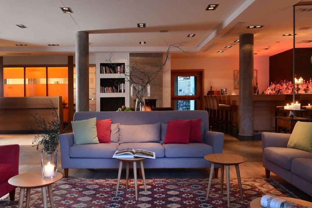 hotel image 9