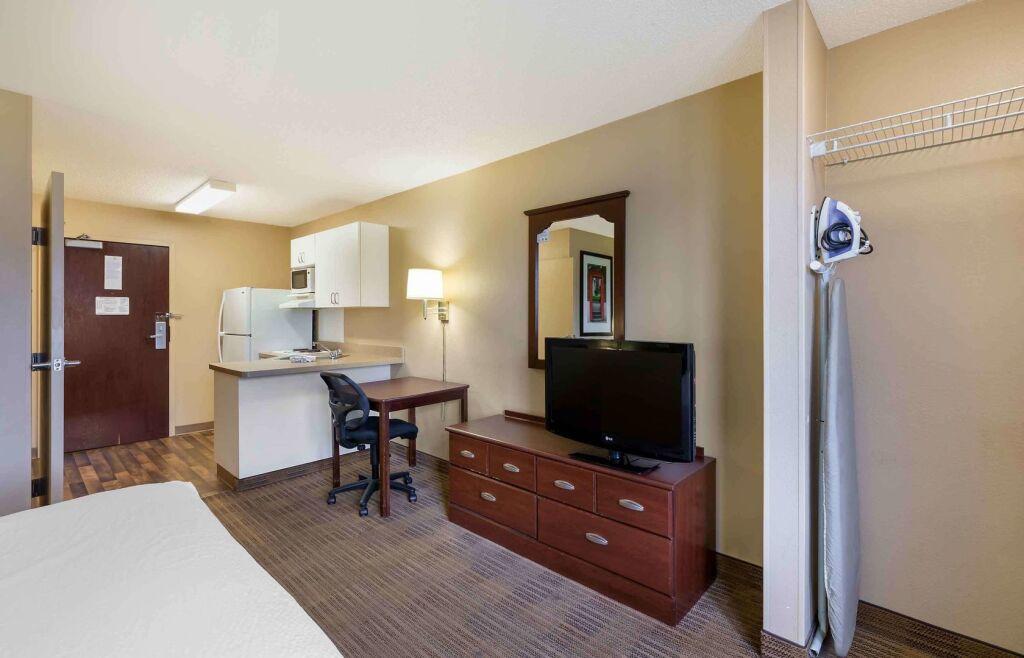 hotel image 16