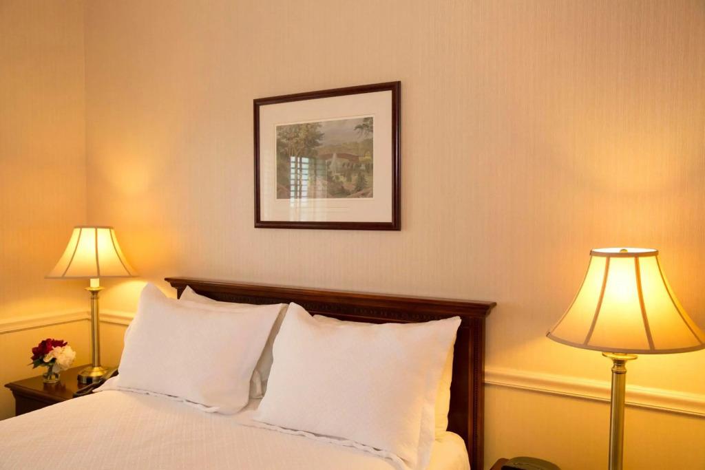 hotel image 9