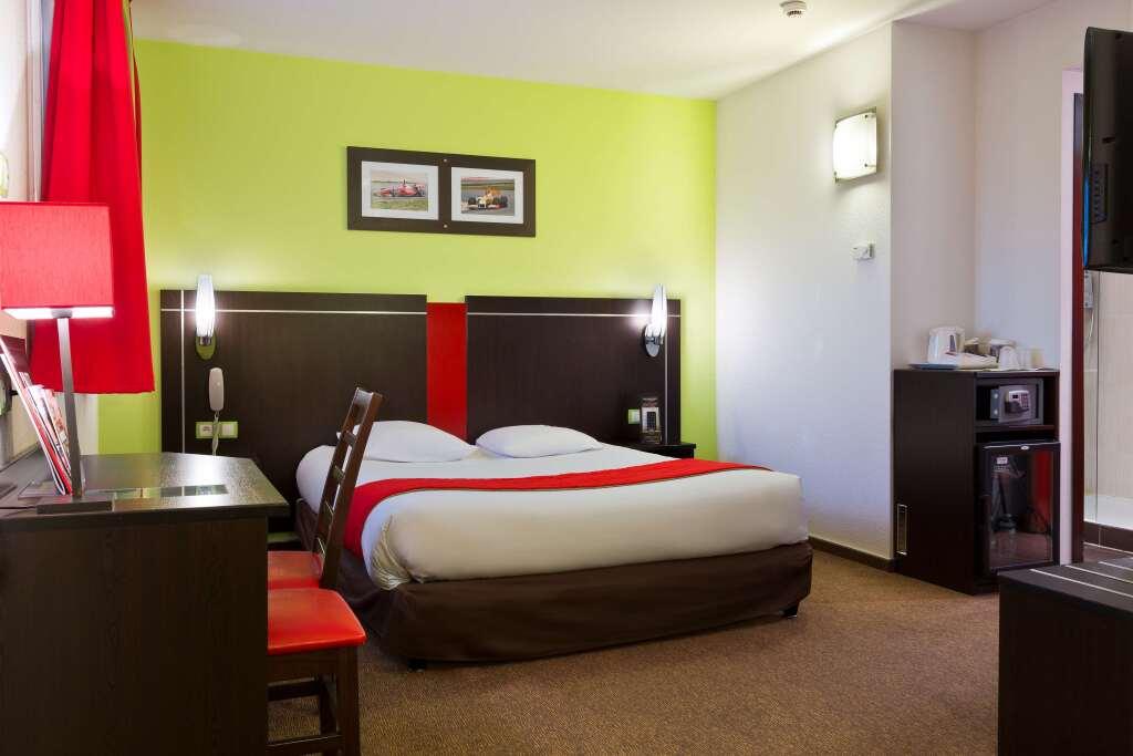 hotel image 12