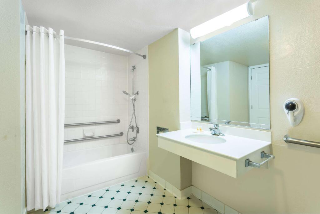 hotel image 11