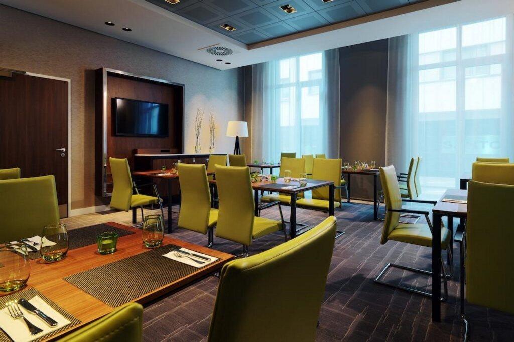 hotel image 18