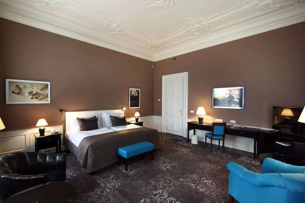 hotel image 39