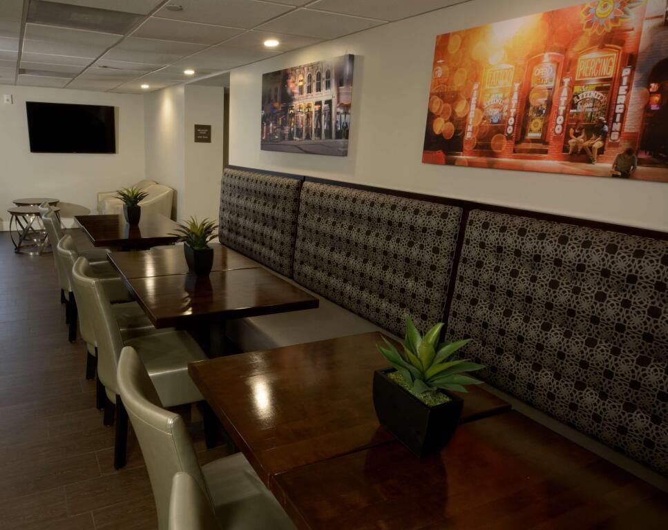 hotel image 8