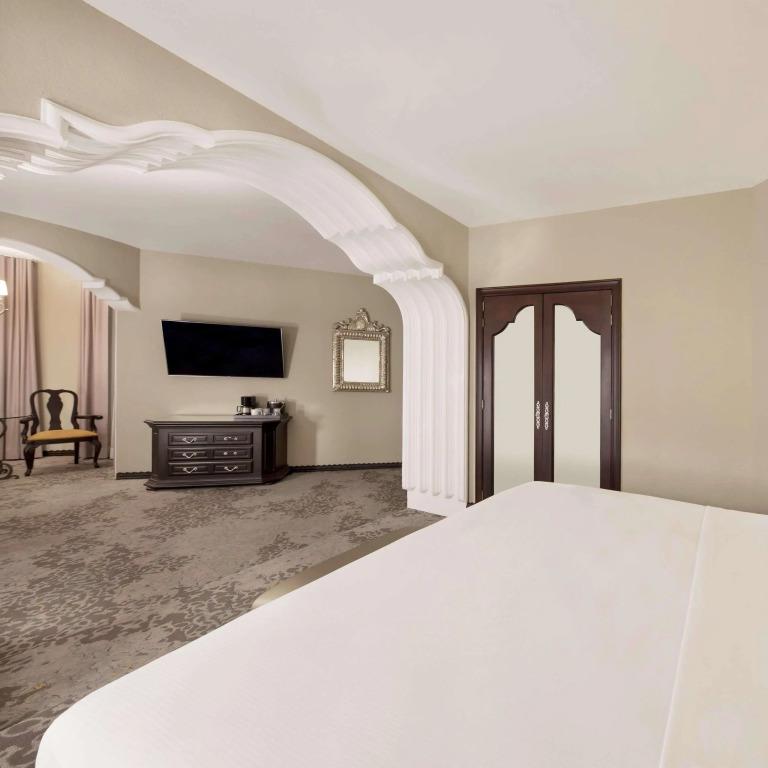 hotel image 16