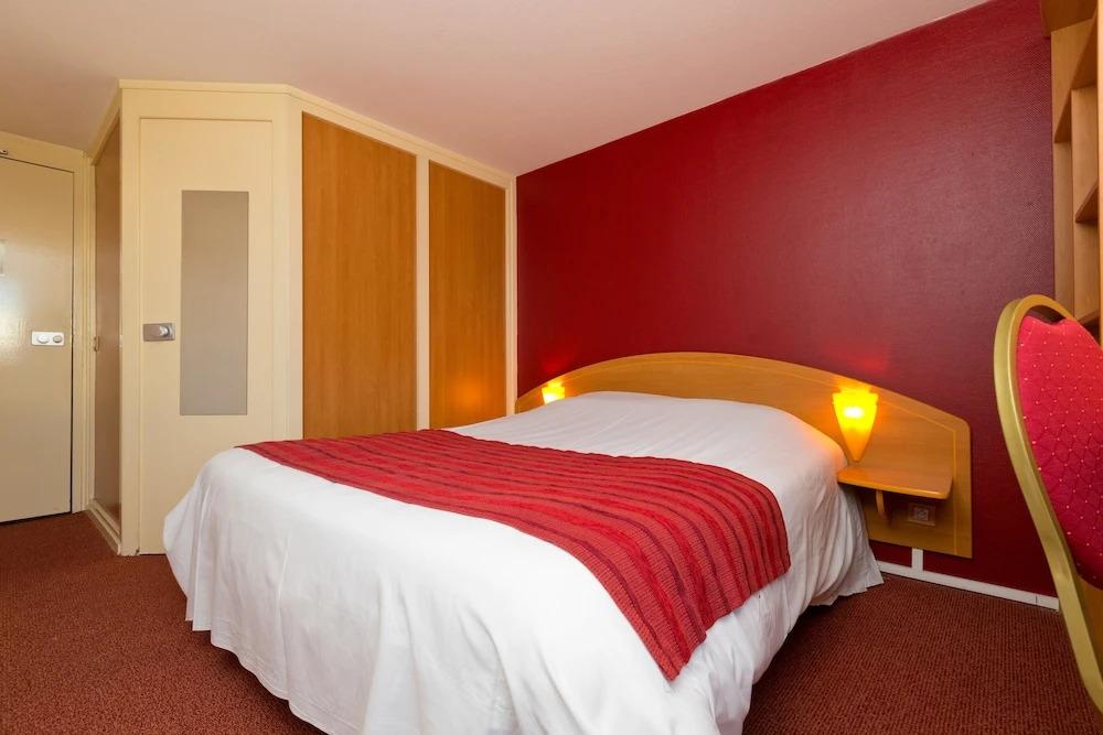 hotel image 12