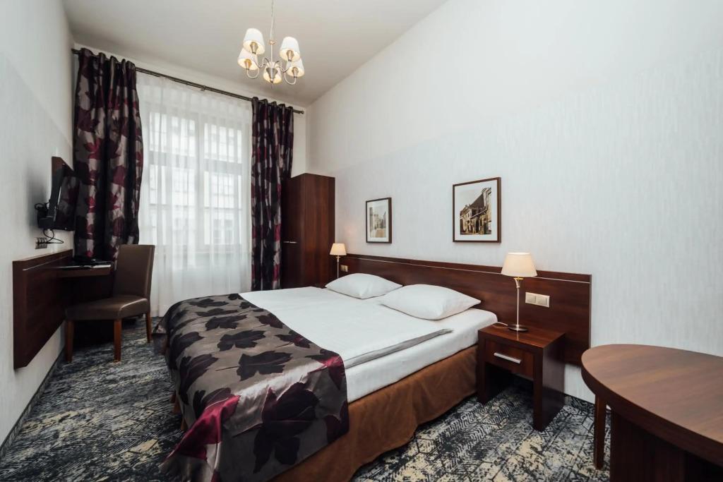 hotel image 10
